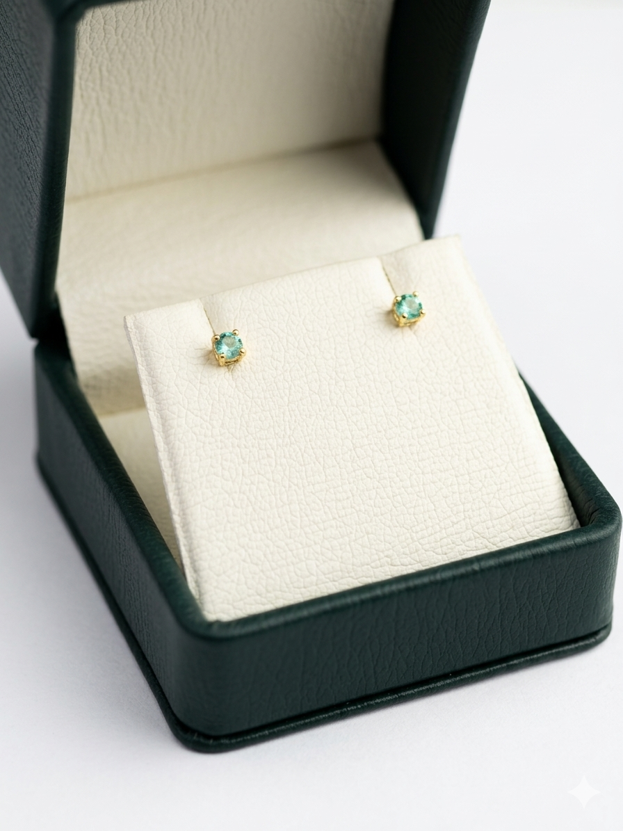 Topos en oro 18k con esmeraldas naturales