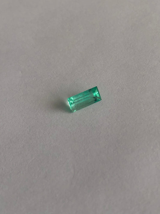 Natural Colombian Emerald – Baguette Cut